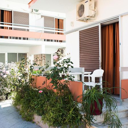 Sunlight Hotel Benitses  Exterior foto