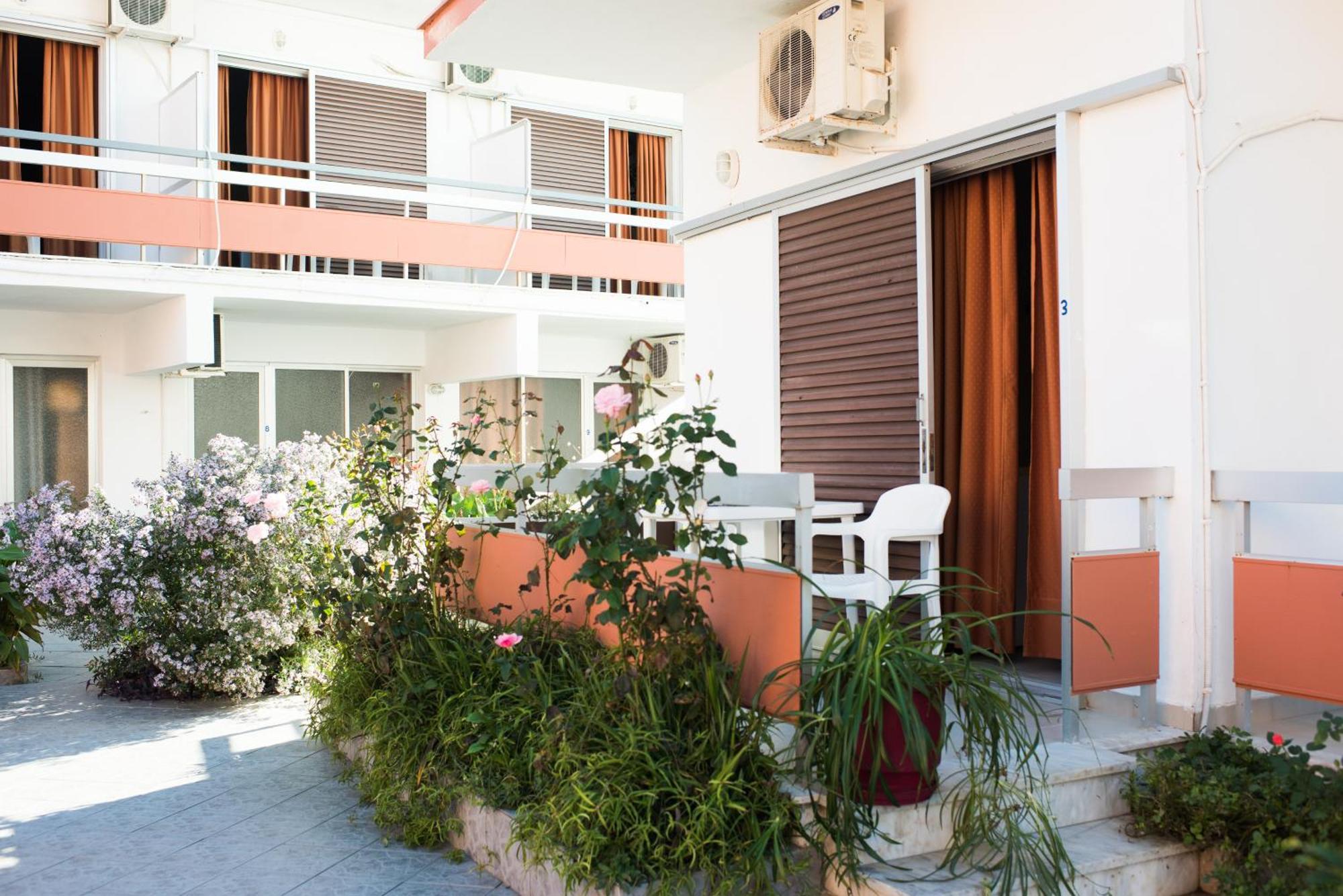 Sunlight Hotel Benitses  Exterior foto